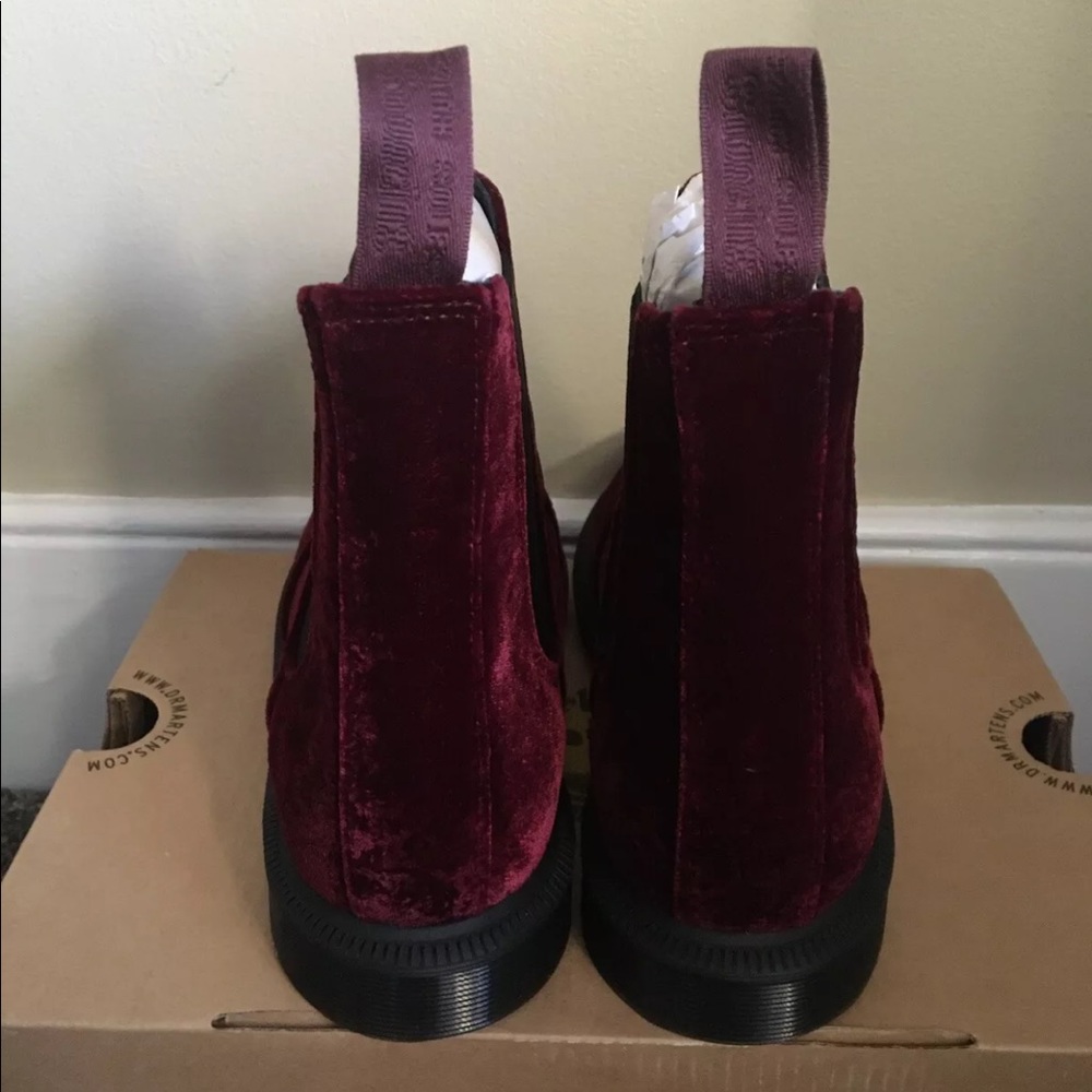 🆕Dr Marten Flora Kensington Cherry 🍒 Velvet NWT - Picture 10 of 16
